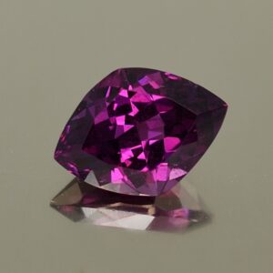PurpleGarnet lozenge 10.1x7.4mm 2.46cts pl821