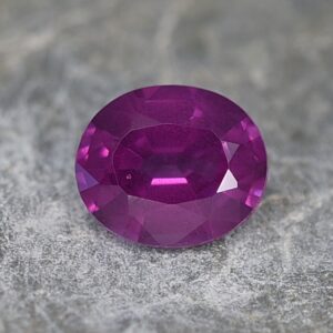PurpleGarnet oval 7.0x5.9mm 1.43cts pl185