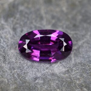 PurpleGarnet_oval_8.3x5.1mm_1.18cts_pl407.jpg