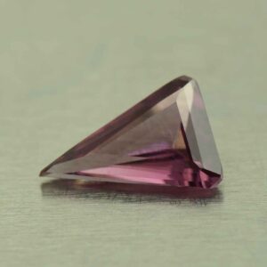 PurpleGarnet triangle 2cc 7.2x4.8mm 0.42cts N pl328