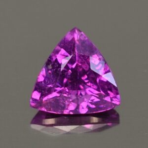 PurpleGarnet trill 7.3mm 1.45cts pl425