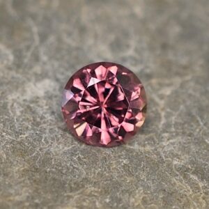 PurpleSapphire round 5.3mm 0.72cts N sa365