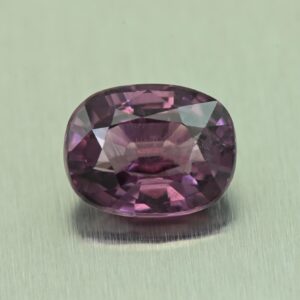 PurpleSpinel cush 8.0x6.1mm 1.77cts N sp917