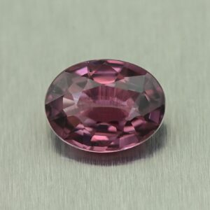 PurpleSpinel oval 7.6x5.8mm 1.23cts N sp913