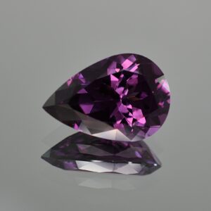 PurpleSpinel pear 19.33x13.34x8.64mm 13.39cts N sp111