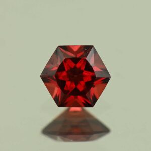 RedGarnet hexagon 5.0mm 0.67cts N rg381