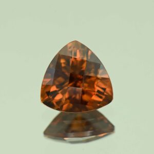 RedOrangeZircon ch trill 8.6mm 3.17cts N zn7518