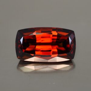 RedOrangeZircon cush 18.6x10.8mm 18.84cts N zn182