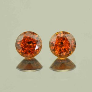 RedOrangeZircon round pair 6.0mm 2.53cts N zn6624