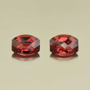 Rhodolite ch bar pair 8.0x6.0mm 3.26cts N rh353