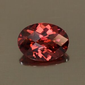 Rhodolite ch oval 8.0x6.0mm 1.41cts rh336