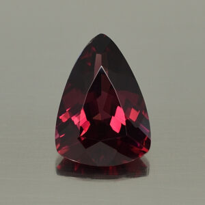 Rhodolite drop trill 12.3x8.8mm 3.85cts N rh282