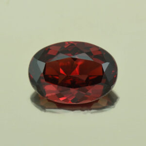 Rhodolite oval 14.0x9.9mm 6.80cts N rh350