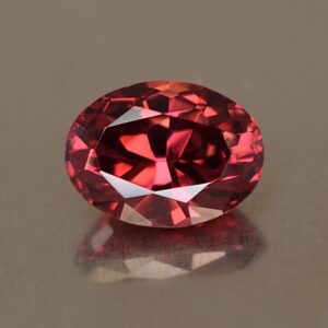 Rhodolite oval 9.2x6.8mm 2.69cts rh224