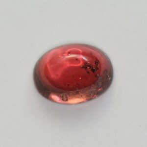 Rhodolite oval cab 8.6x6.5mm 2.55 cts N rh472