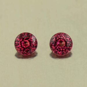Rhodolite round pair 5.0mm 1.23cts N rh724