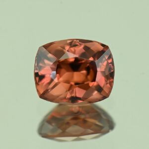 RoseZircon cush 7.5x6.1mm 2.02cts H zn3132
