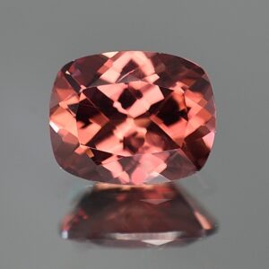 RoseZircon cushion 9.9x8.0mm 4.17cts zn2513