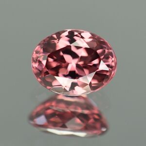 RoseZircon oval 9.0x7.0mm 3.10cts zn1175