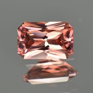 RoseZircon radiant 8.9x5.9mm 2.46cts zn2218