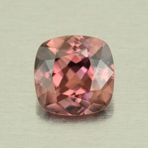 RoseZircon sq cush 8.0mm 2.90cts H zn5476