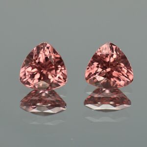 RoseZircon trill pair 9.7mm 9.53cts zn2385