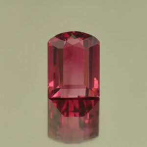 Rubellite bag dome 9.8x7.6mm 3.55cts N tm1523