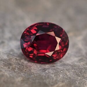 Ruby oval 5.3x4.5mm 0.77cts H ru107