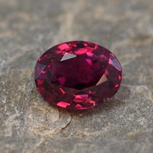 Ruby oval 5.5x4.3mm 0.66cts H ru104