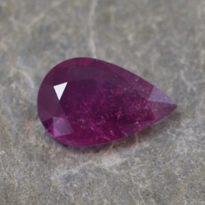 Ruby_pear_12.3x7.9mm_2.71cts_N_ru117.jpg