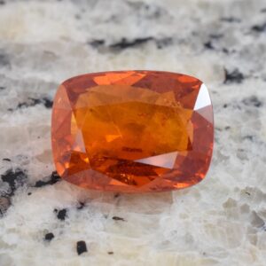 Spessartite cushion 15.4x11.6mm 13.15cts sg102