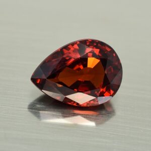 Spessartite pear 10.8x8.0mm 3.83cts sg106