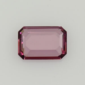 UmbaliteGarnet eme portrait cut 7.6x5.3mm 0.98cts N ug1340