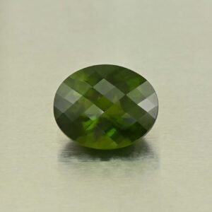 Vesuvianite ch oval 14.7x12.1mm 9.86cts N vs247