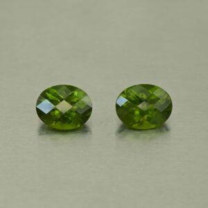 Vesuvianite ch oval pair 10.1x8.1mm 5.87cts N vs258