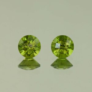 Vesuvianite ch round pair 7.0mm 2.77cts N vs178