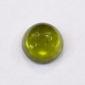 Vesuvianite round cab 11.3mm 7.76cts c vs104