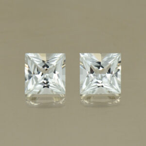 WhiteBeryl princess pair 5.0mm 1.10cts N wb104