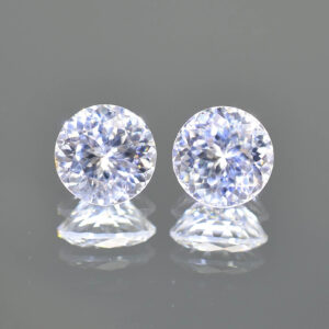 WhiteZircon round pair 11.0mm 15.54cts H zn1661