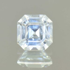 WhiteZircon sq eme cut 7.5mm 3.11cts H zn5692