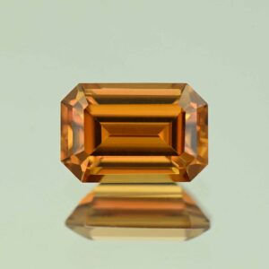 YellowOrangeZircon eme cut 9.3x6.2mm 3.08cts N zn7525