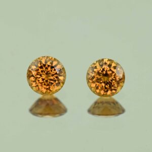 YellowOrangeZircon round pair 5.0mm 1.49cts N zn7738
