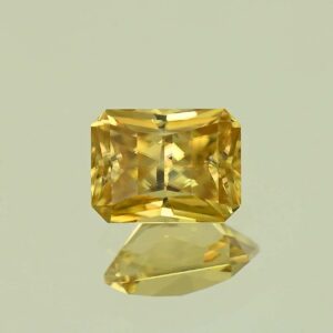YellowZircon opp bar radiant 8.5x6.5mm 3.21cts H zn908